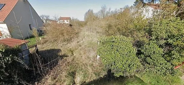 Terrain constructible 726 m²