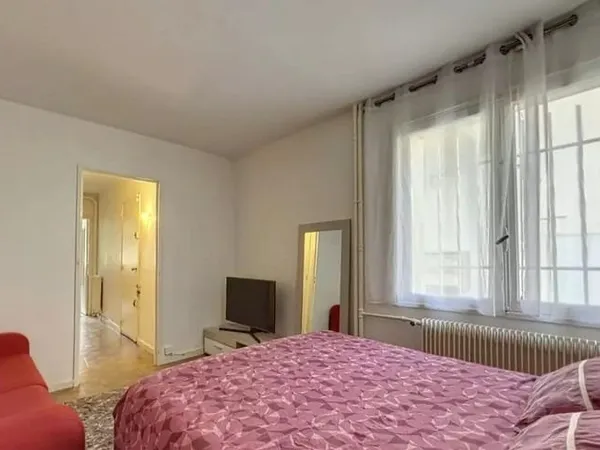 Studio de 27.09 m² - Gare de Bécon - RDC