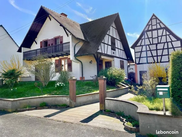 Maison individuelle 156m2 - 7 pièces - Fort potentiel - Dalhunden
