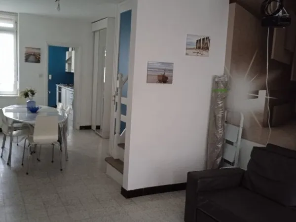 Maison avec Jardin a 7 min a pied de la Mer, pches commerces
