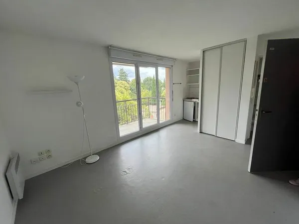 Appartement Toulouse 1 pièce(s) 18 m2 1 rue delmas 31400 Toulouse