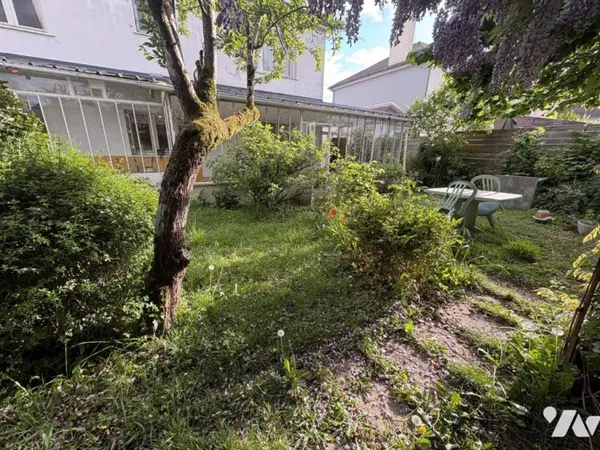Maison 6 pièces 106 m²