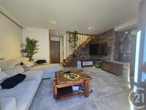 Maison 5 pièces 115 m²