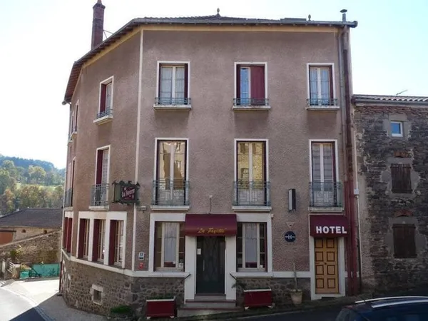 Maison 14 pièces 525 m²
