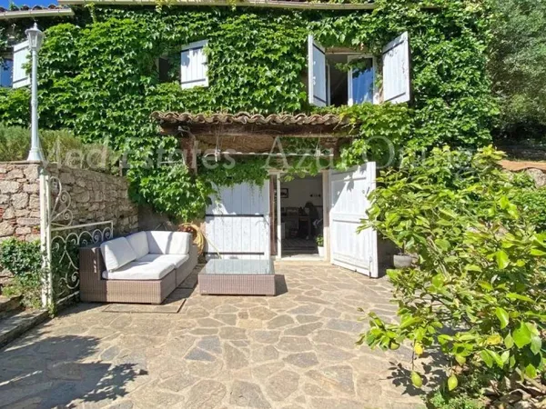 MAISON PROVENÇALE AU COEUR DE LA NATURE