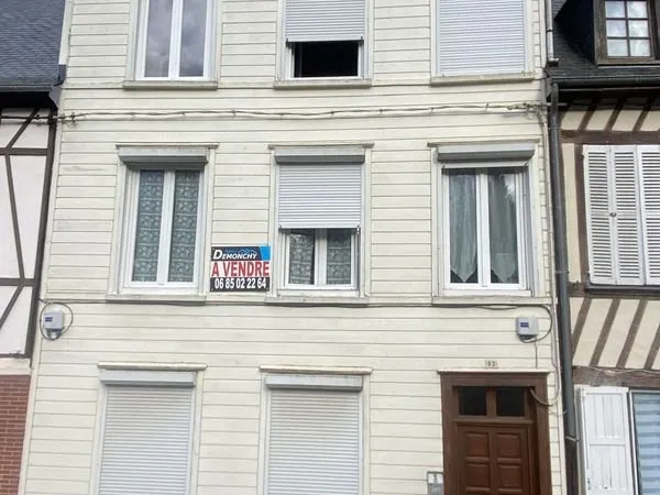 Immeuble 242 m²
