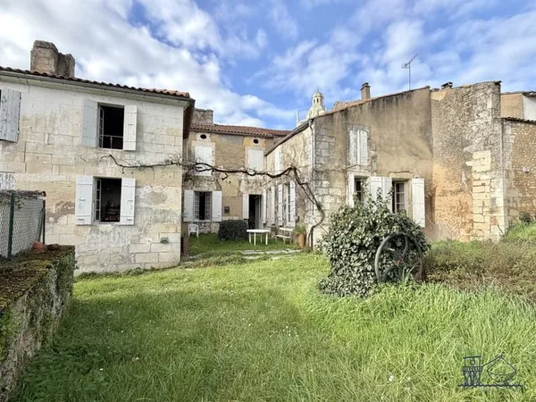 Maison de famille au coeur de Saint-Fort-sur-Gironde