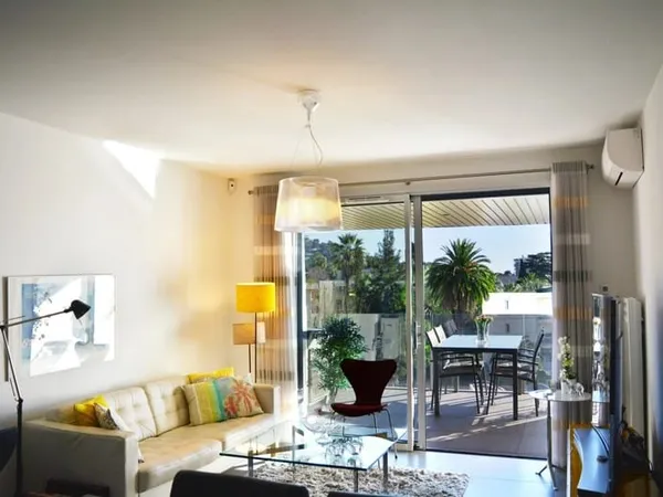 CANNES - OXFORD - APPARTEMENT À VENDRE