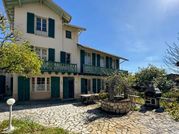 Maison 6 pièces 171 m²
