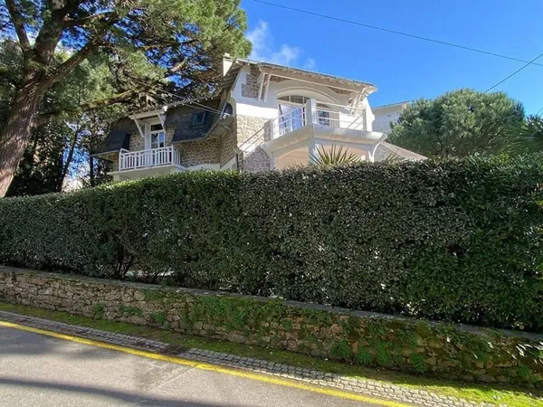 Maison 7 pièces 170 m²