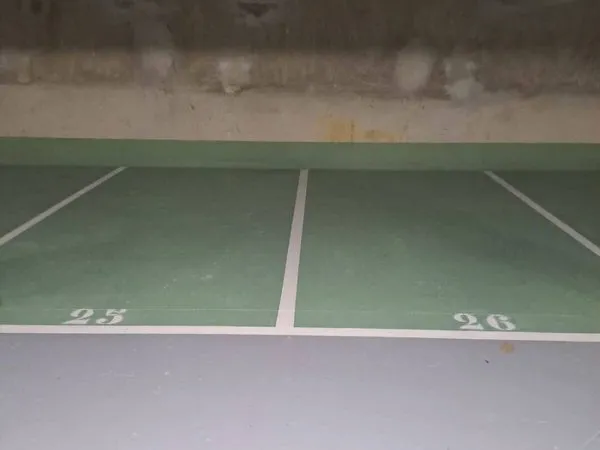 Parking 12 m²