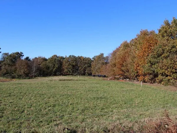 Terrain en individuel 880 m²