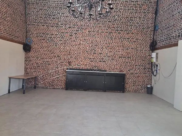 Local commercial