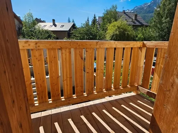 T4 duplex rénové de 85 m², centre village