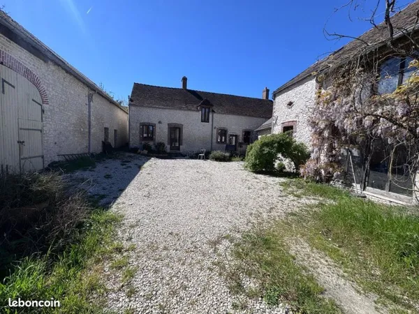 La Longère au Cerisier - Hameau calme, commerces à proximité - 184 m² + grange 150 m² - jardin clos 