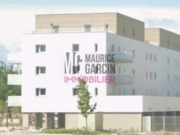 Local commercial 175 m²