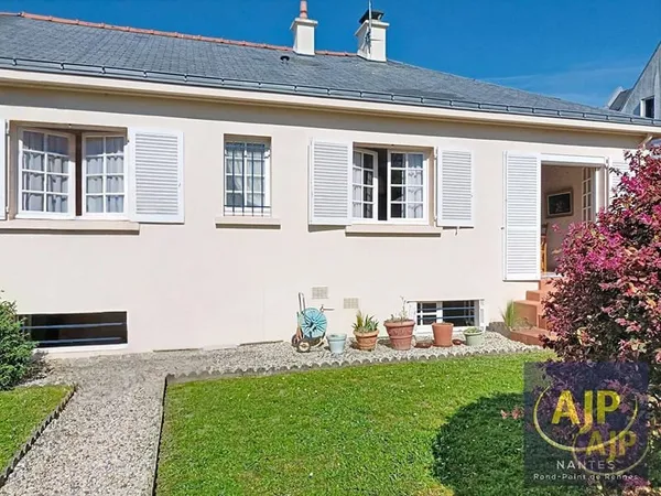Maison de plain-pied 5 pièces 119 m²