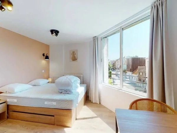 Studio 1 pièce 15 m²