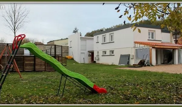 Immeuble 230 m²