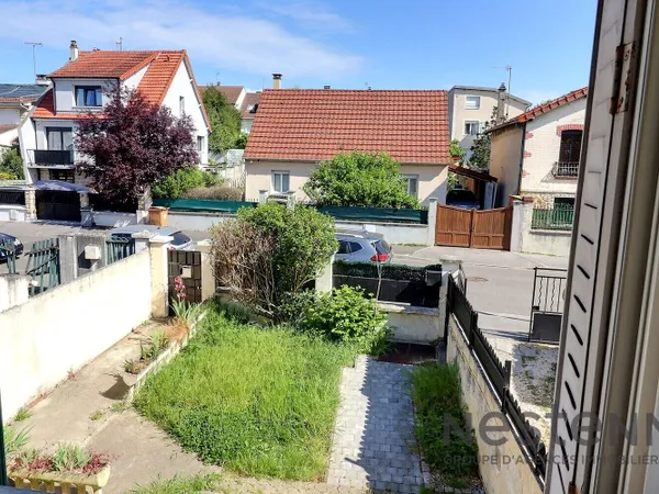 Appartement Rosny Sous Bois 2 pièce(s) 49.12 m2