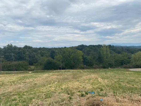 SAINT DONAT SUR L'HERBASSE - Terrain en campagne