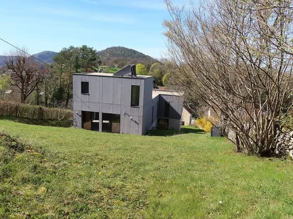 Maison d'architecte Besancon 7 pièce(s) 153 m2