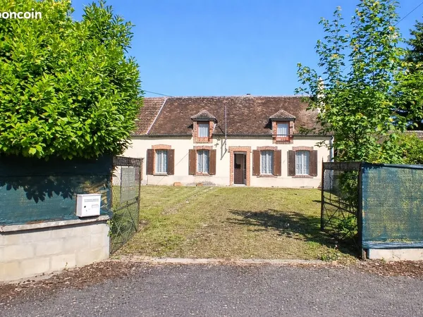 Maison 6 pièces de 139 m² avec grange attenante de 82 m²