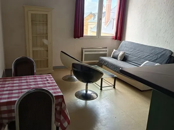 Studio meublé