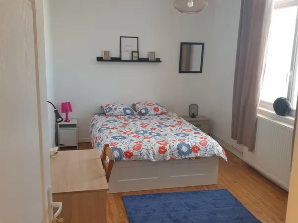Maison 7 pièces avec garage jardin et terrasse