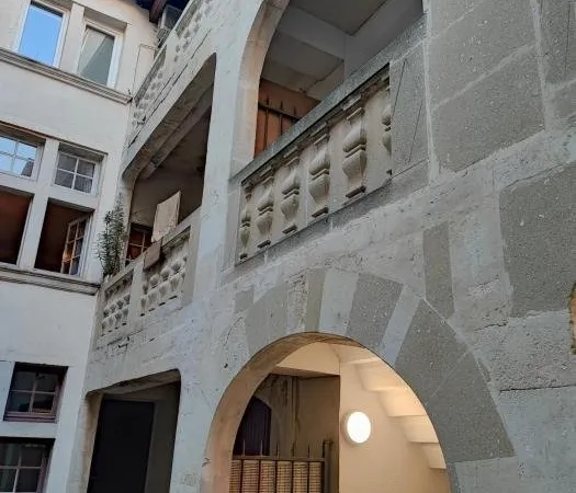 Appartement Vente Nîmes 2p 53m² 88000€