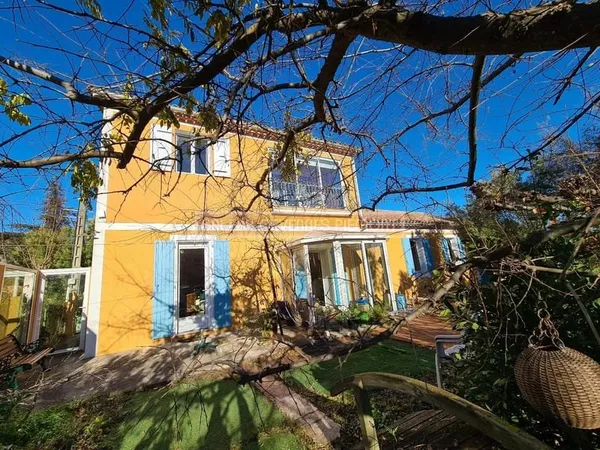Villa avec piscine
