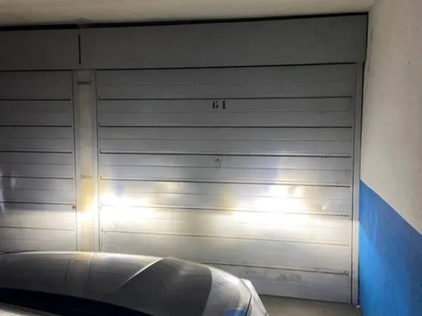 Parking 13 m²