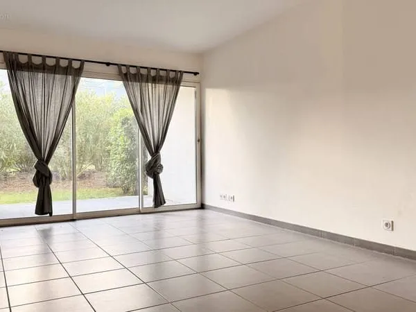 Appartement T3 centre Mérignac avec jardin