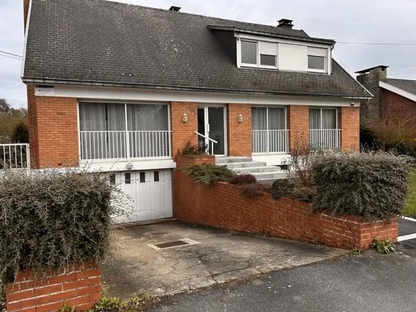Pavillon individuel à vendre à RAILLENCOURT-SAINTE-OLLE