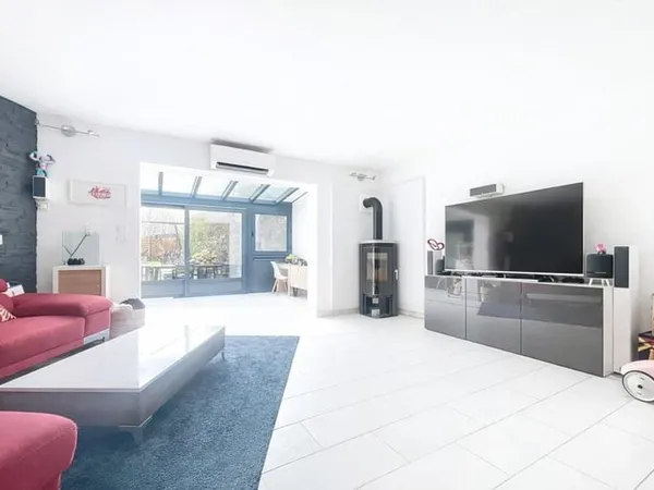 Villiers le Bâcle, MAISON DE 6P, 4 CHAMBRES, DOUBLE EXPOSITION, DOUBLE SEJOUR, GARAGE, PARFAIT ETAT