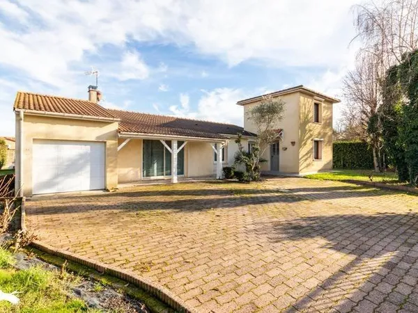 Maison 6 pièces 162 m²