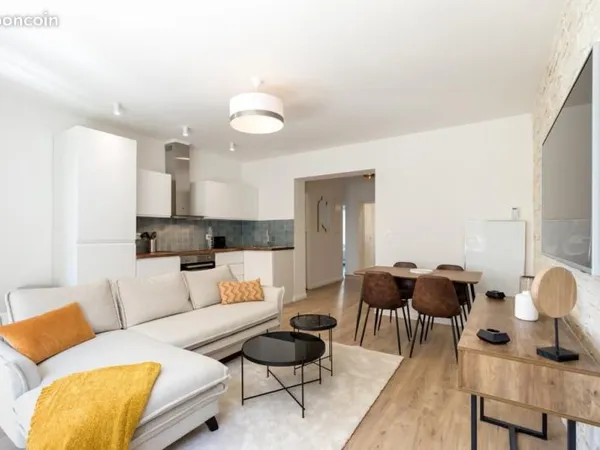 Superbe t4 meuble special colocation castellane menpenti