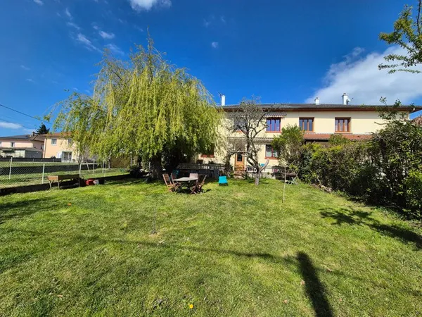 Maison 6 pièces 186 m²