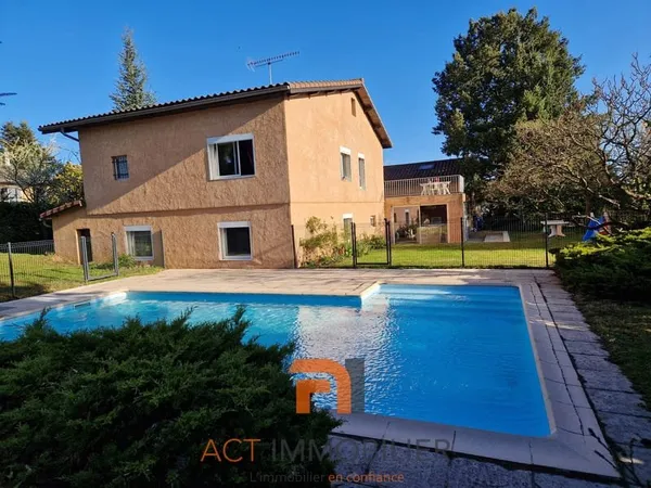 LENTILLY MAISON FAMILIALE 260 M2, SALON 45 M2, 6CH, STUDIO I