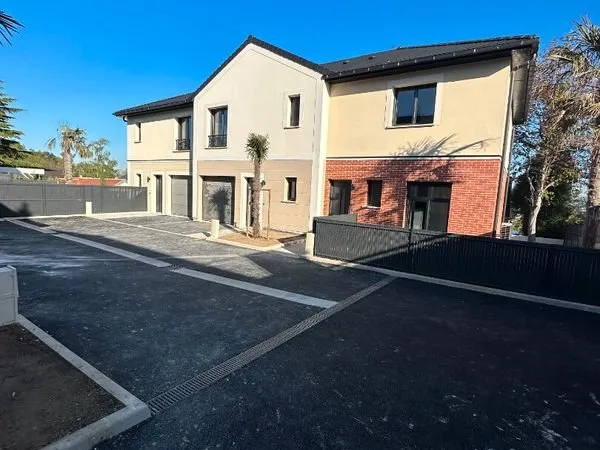Maison 4 pièces 94 m²