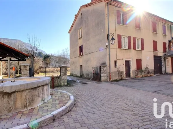 Immeuble 174 m²