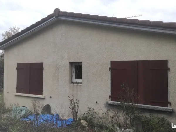 Maison plain pied à rénover - superbe vue