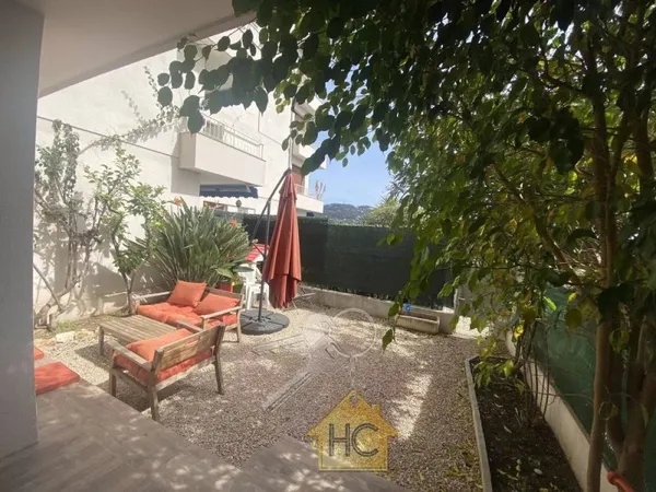 Le Cannet appartement 3 pièces en rez-de-jardin
