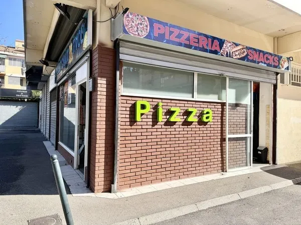 À VENDRE - Murs commerciaux loués - Investissement locatif