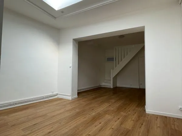 Maison centre-ville Pérenchies rénovée - 5 chambres