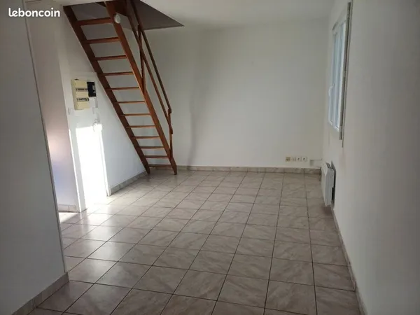 Un très beau F2 duplex près de Dreux