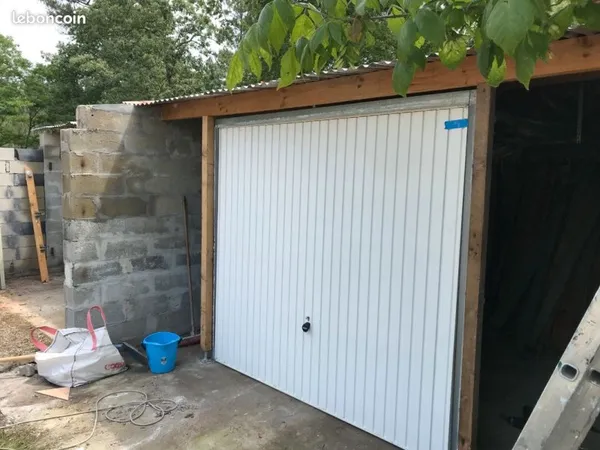 Box garage