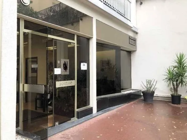 Bureaux 333 m²