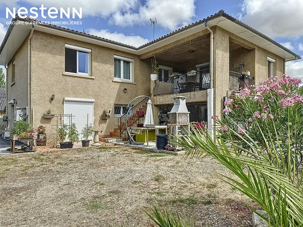 Maison Auch 7 pièces 254 m2