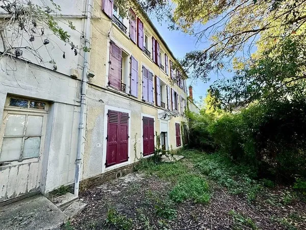 Immeuble 350 m²